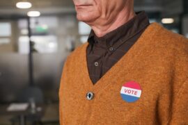 Envisagez-vous de devenir un politicien ?